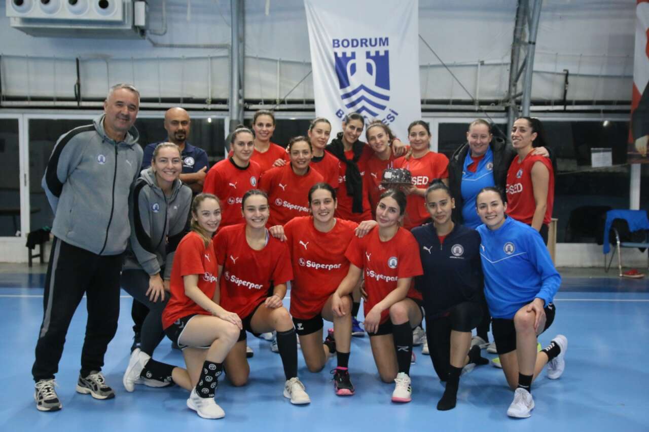 Armada Praxis Yalıkavakspor İkinci Yarı Hazırlıklarına Start Verdi 5